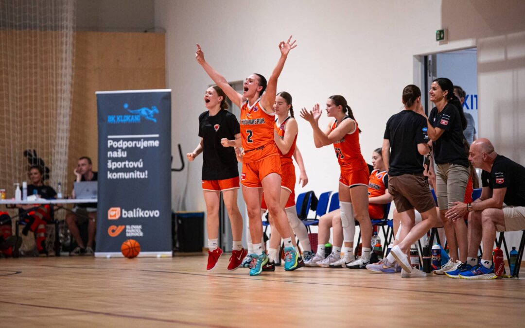 Jednou z mládežníčok v našom tíme je aj mimoriadne talentovaná Michaela Oravcová