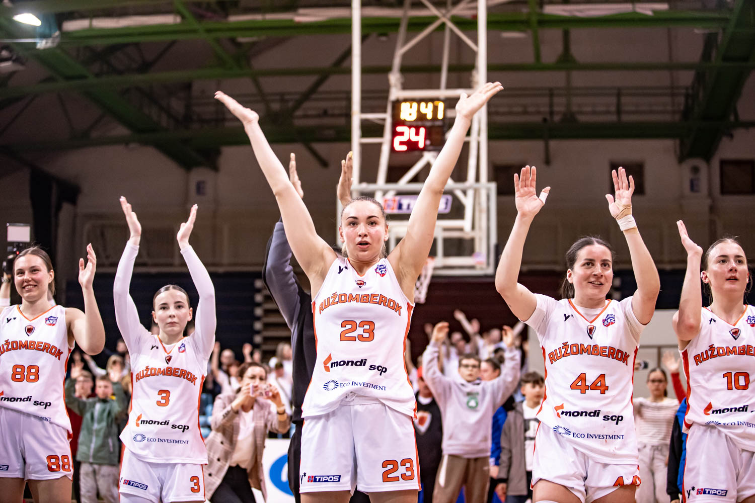 Andrea Andělová: Rozhodlo srdce a bojovnosť